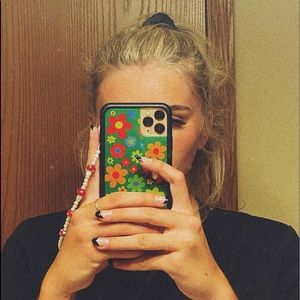 Meet your Posher, Emma